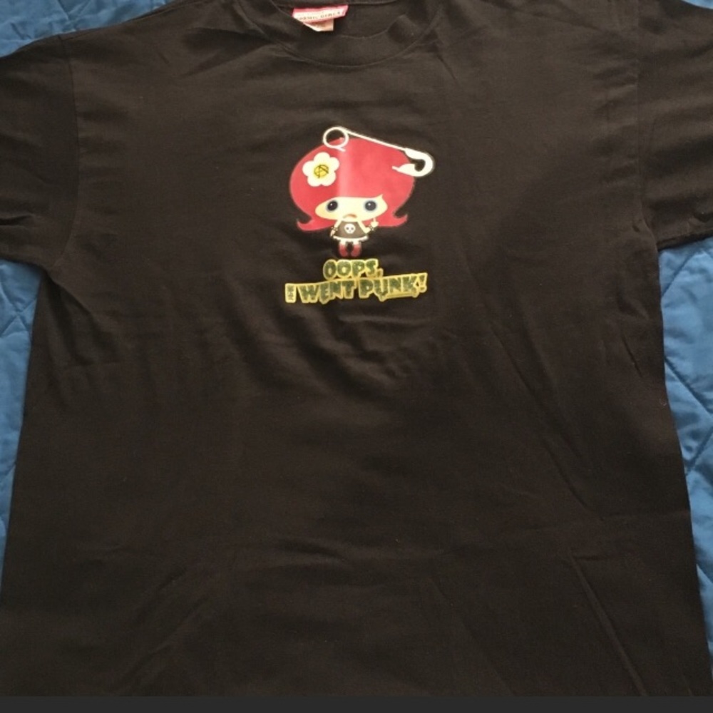 Cosmic Girls “Oops I Went Punk” T-Shirt